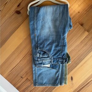 imogene + willie Blue Boyfriend Jeans
Jane Lancaster